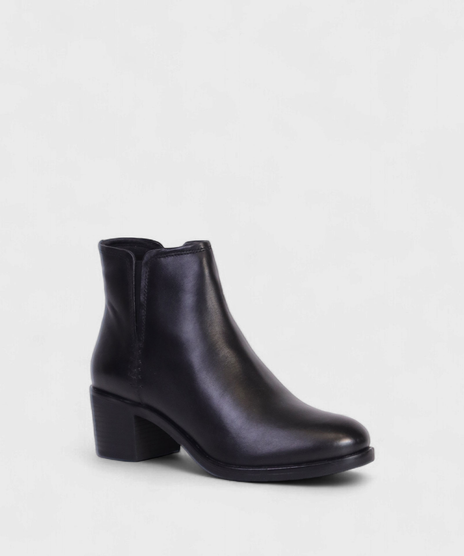BLACK RIVA FW25 62233