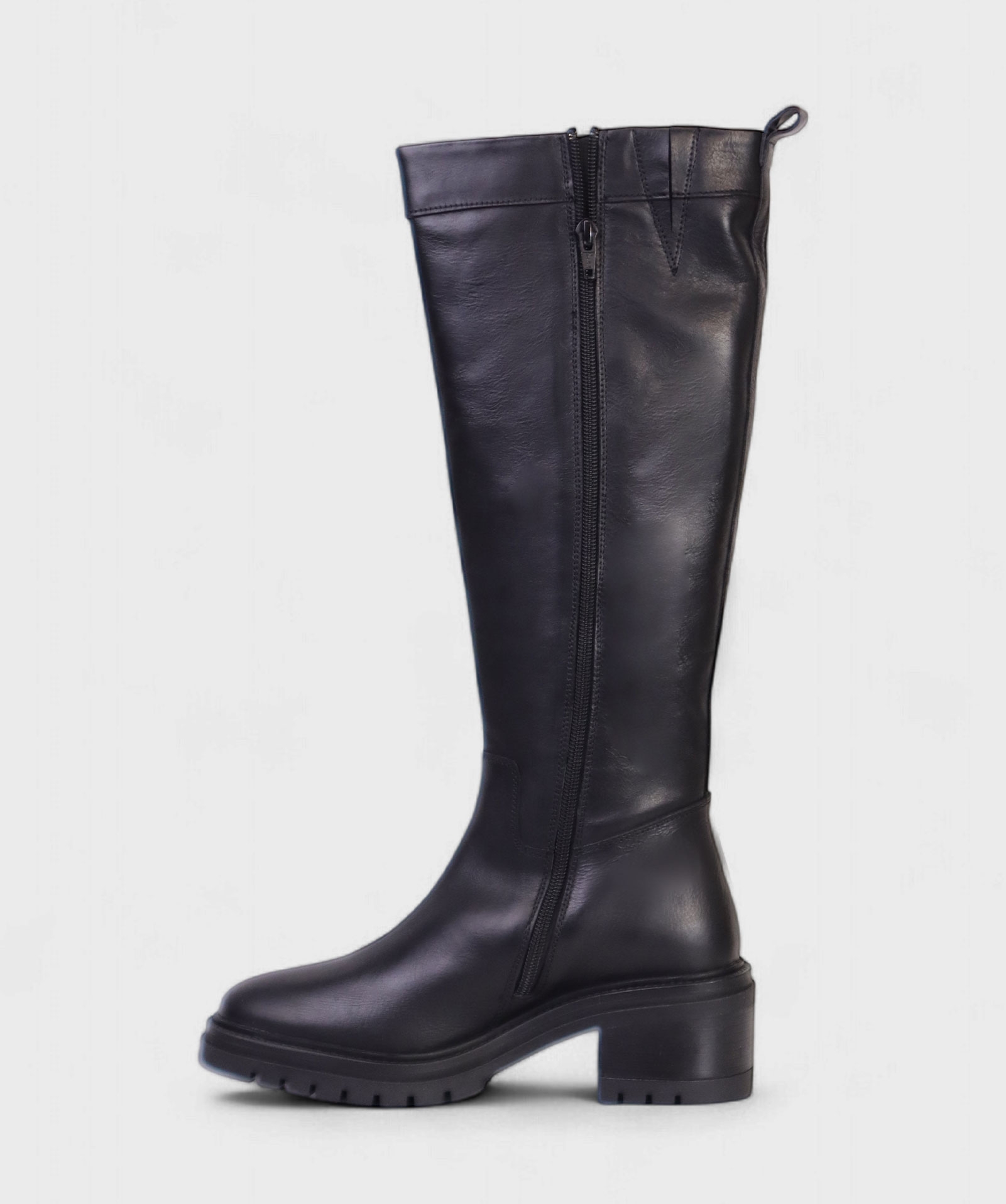 BLACK RIVA FW25 79810
