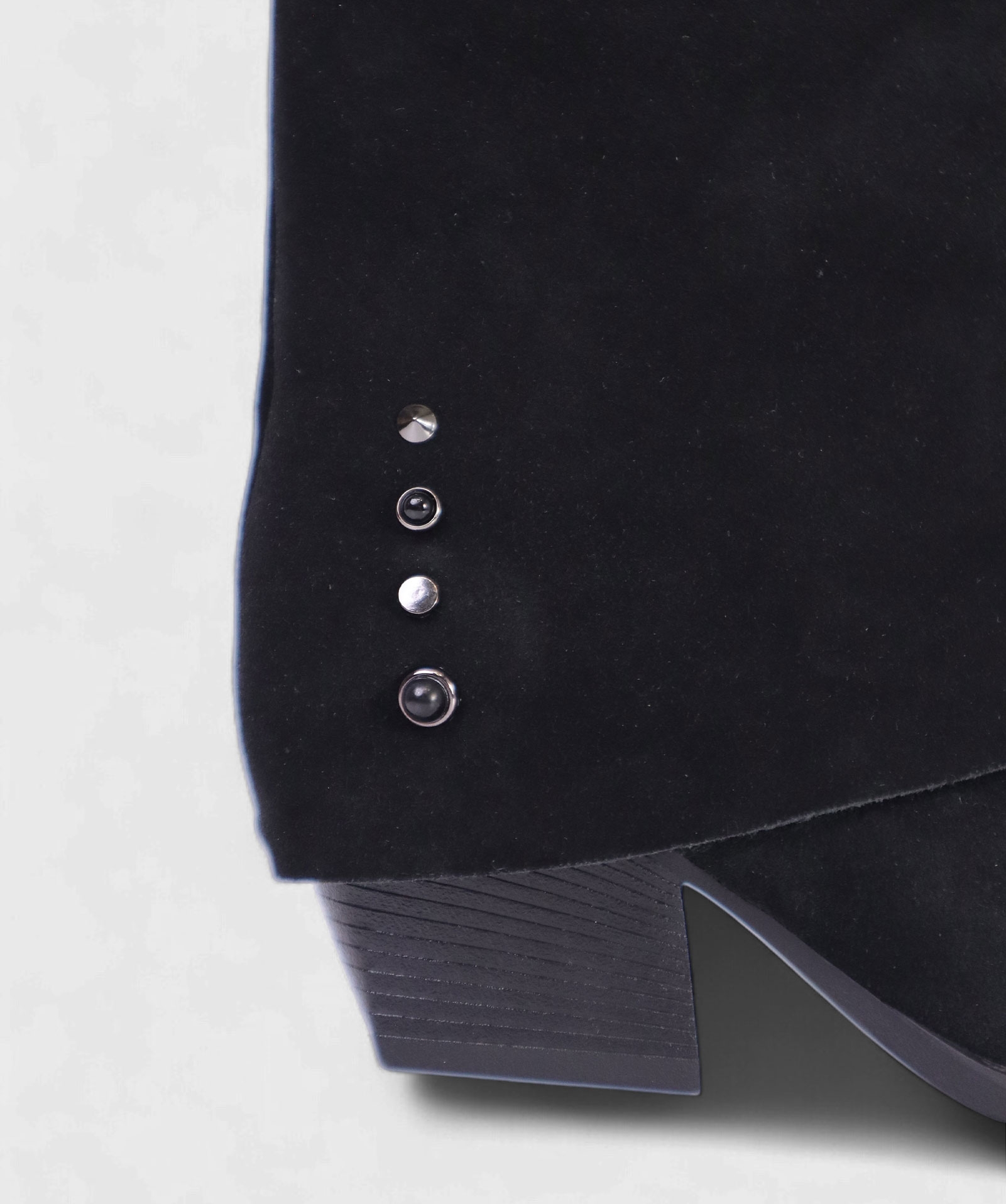 BLACK CATANIA FW25 SHN2380