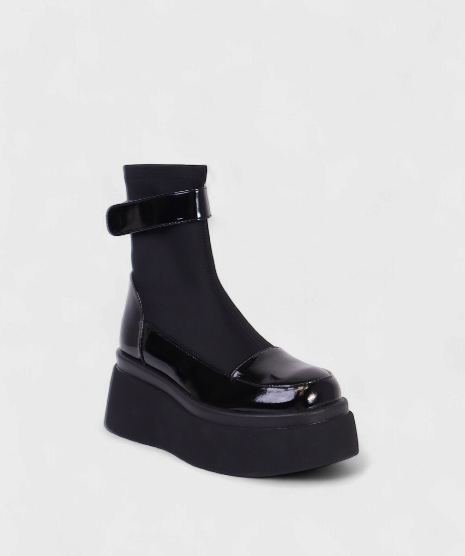 LLAK  CATANIA FW25 F8365