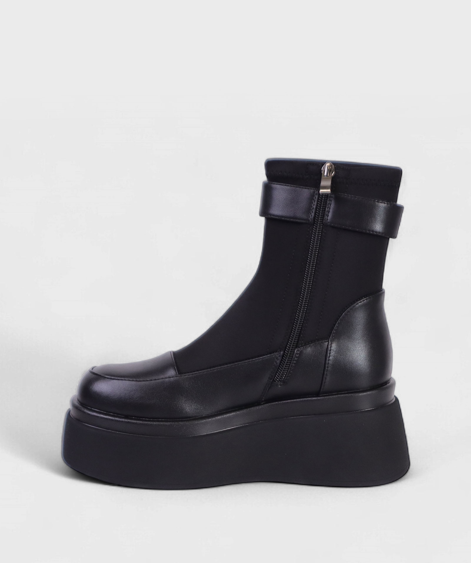 BLACK CATANIA FW25 F8365