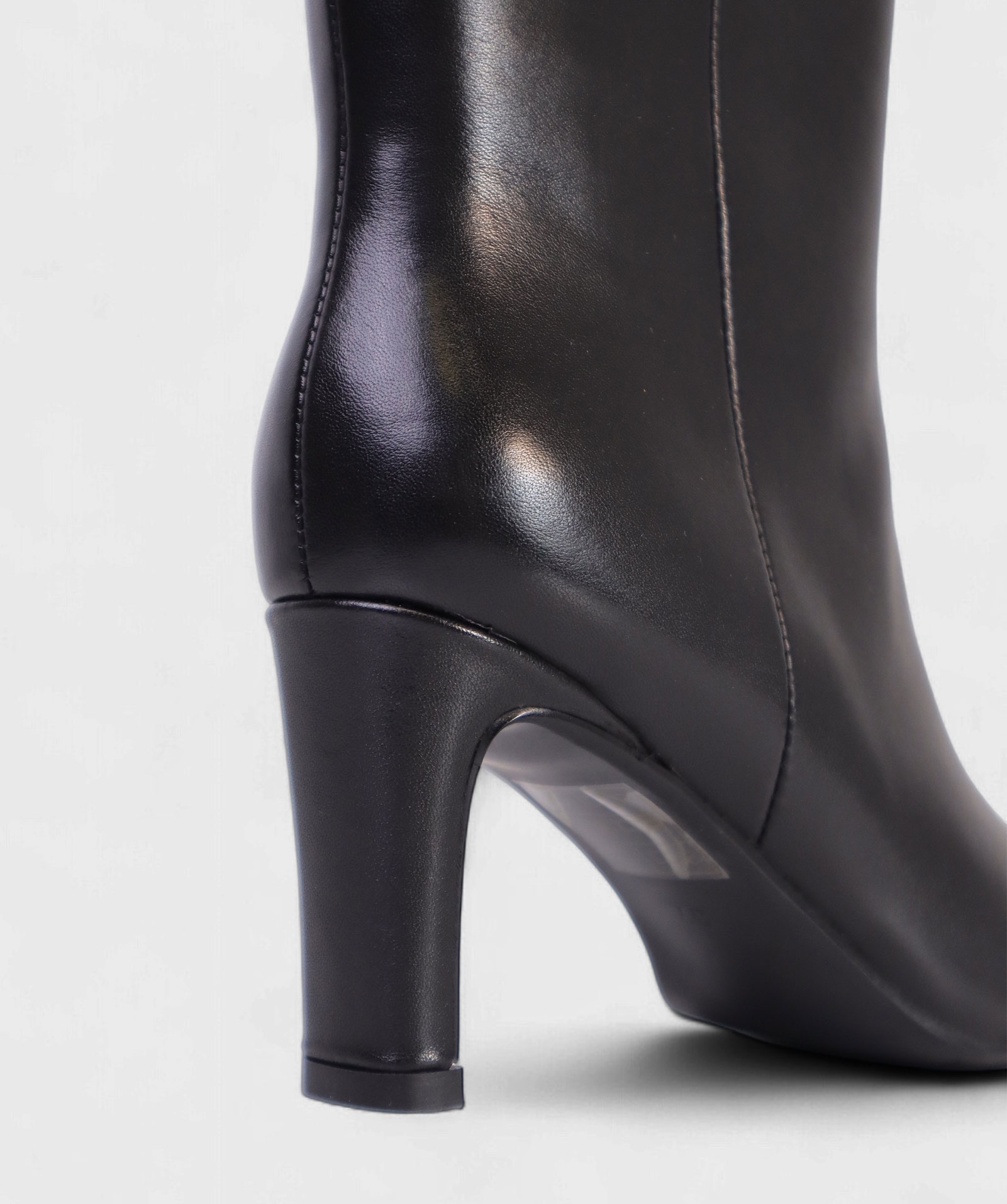 BLACK CATANIA FW25 KMW2504