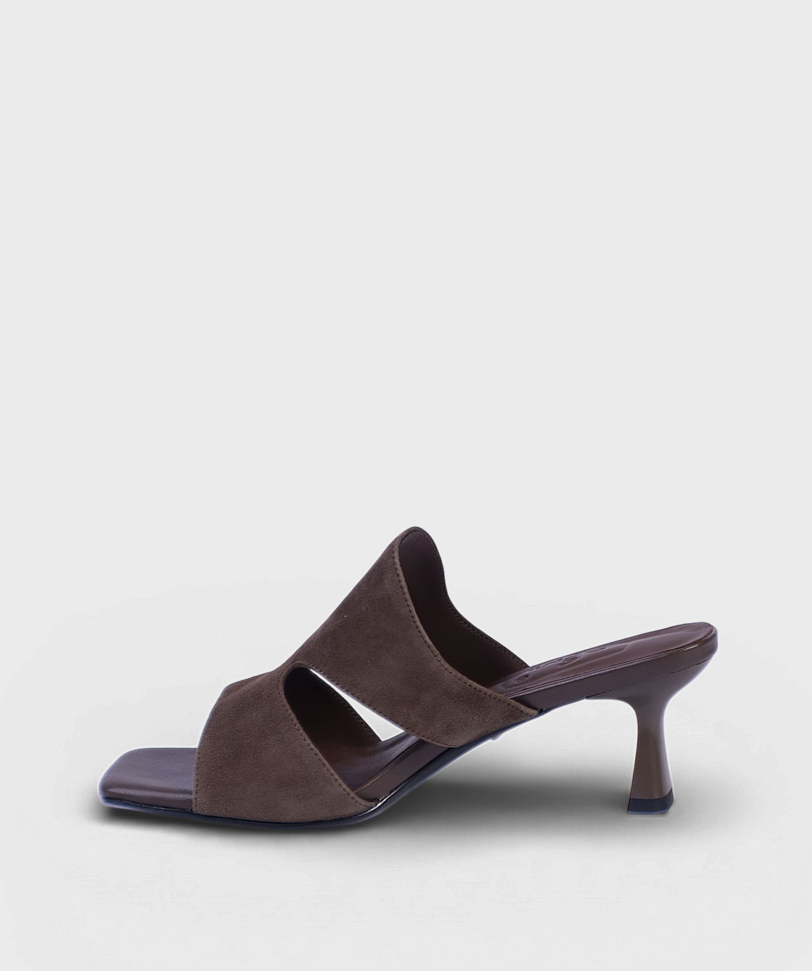 BROWN FLY SS26 6407LJ895