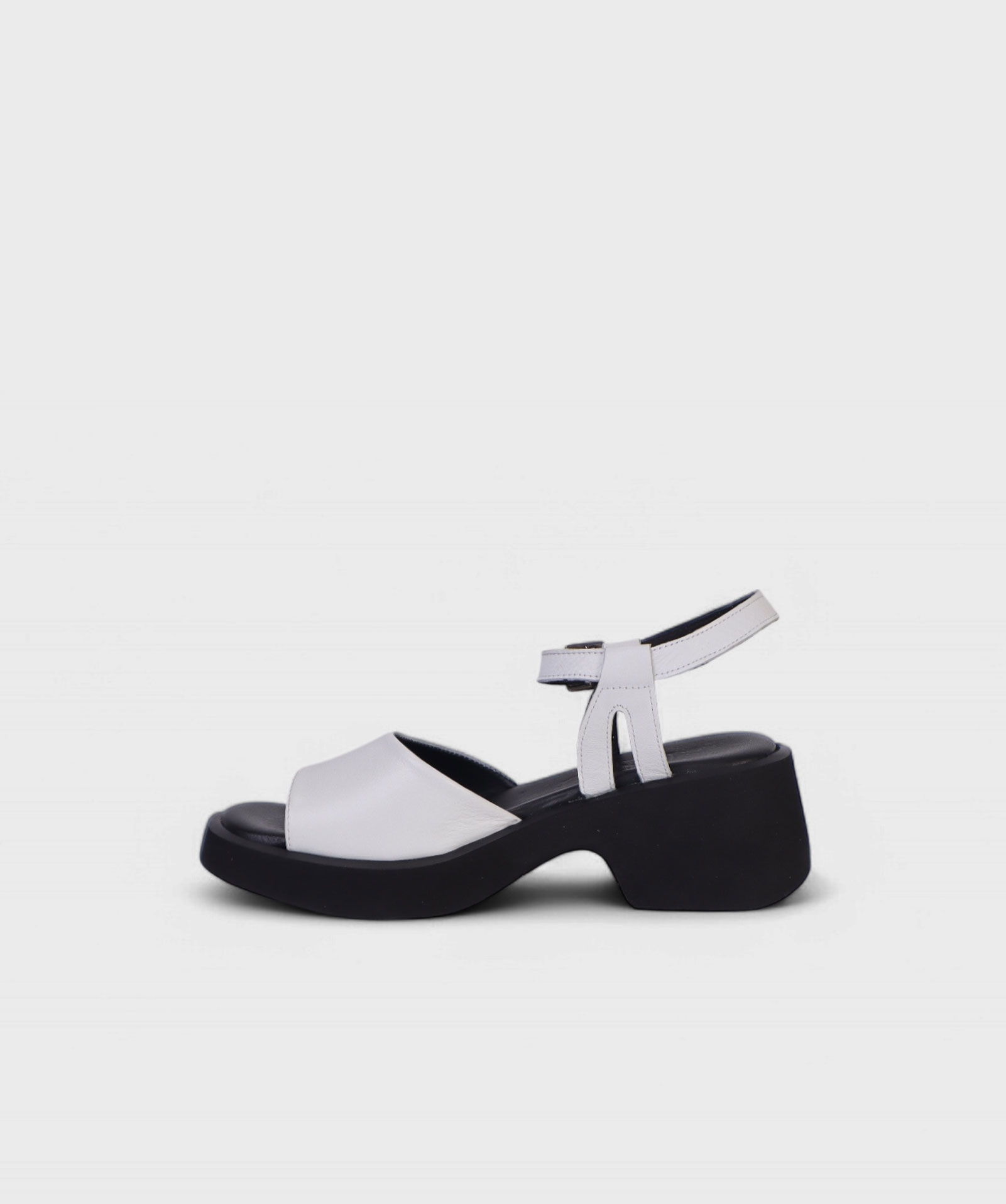 WHITE BL SS25 211