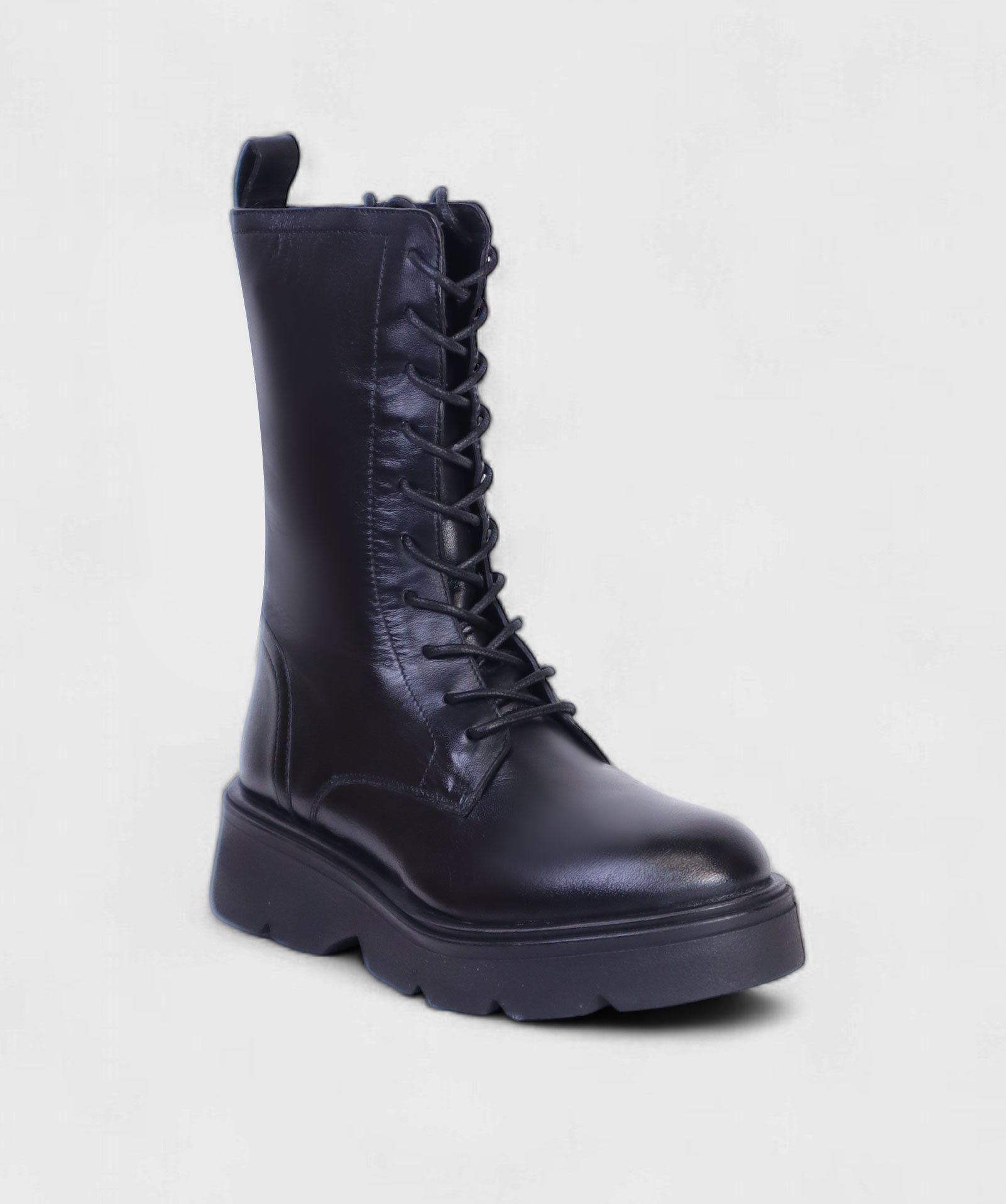 BLACK RIVA FW25 1034