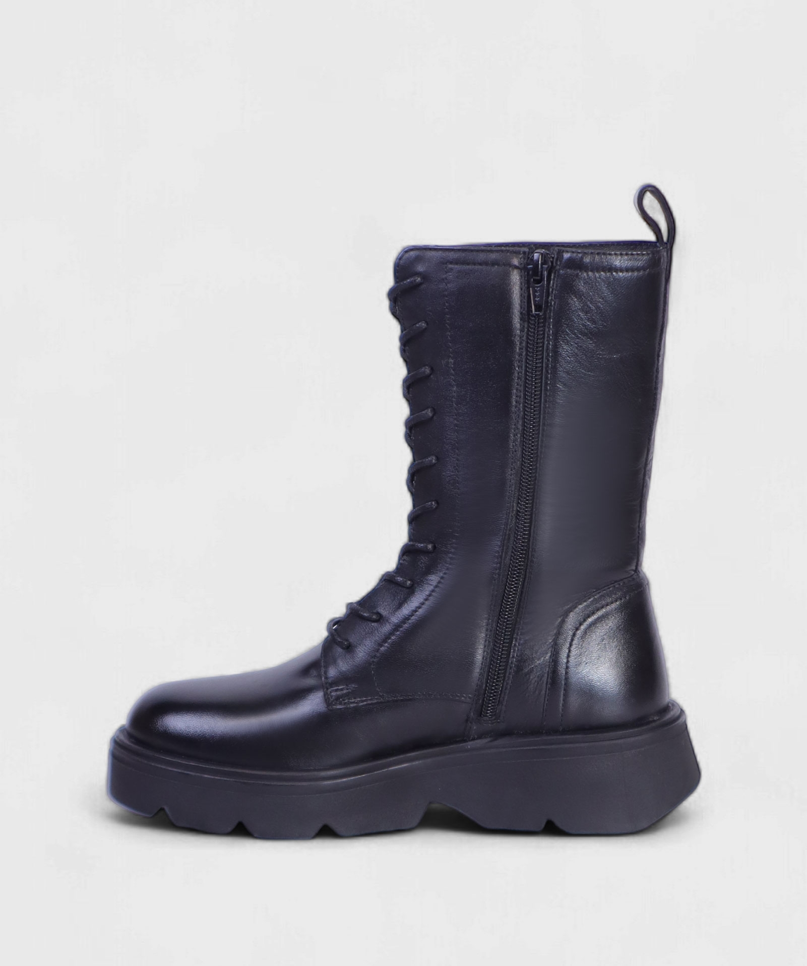 BLACK RIVA FW25 1034