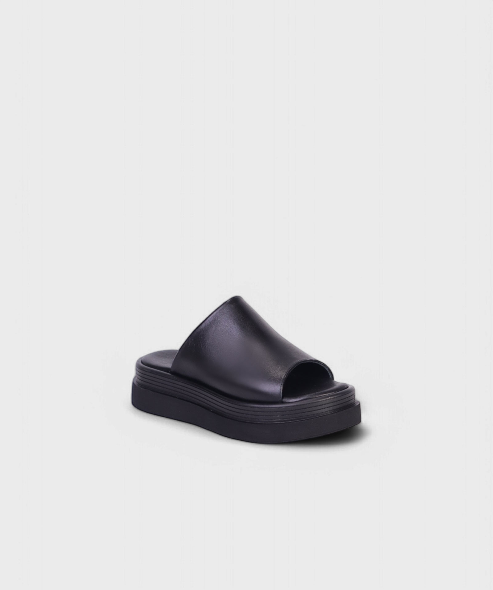 BLACK BL SS25 14749
