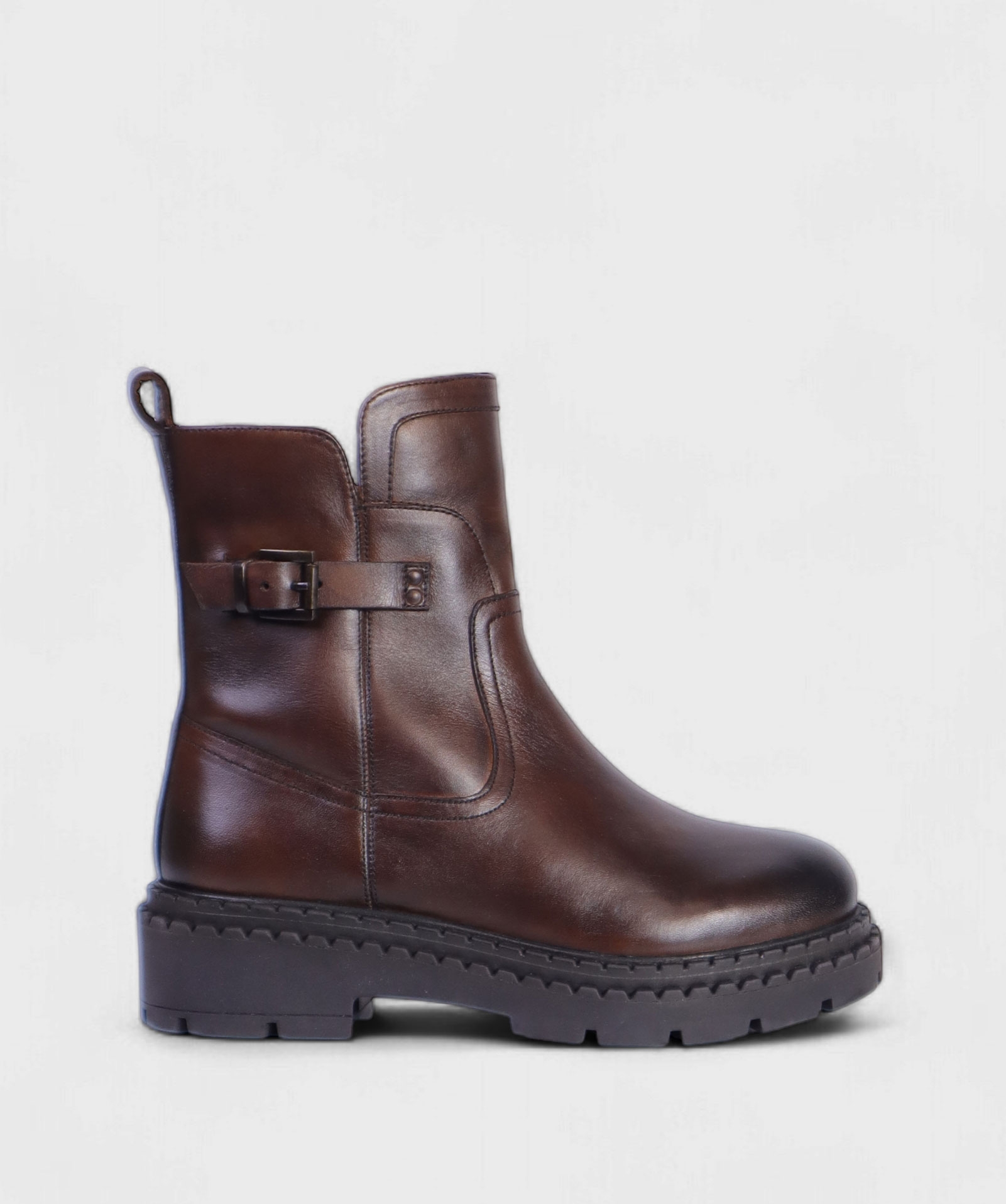 BROWN RIVA FW25 SL601