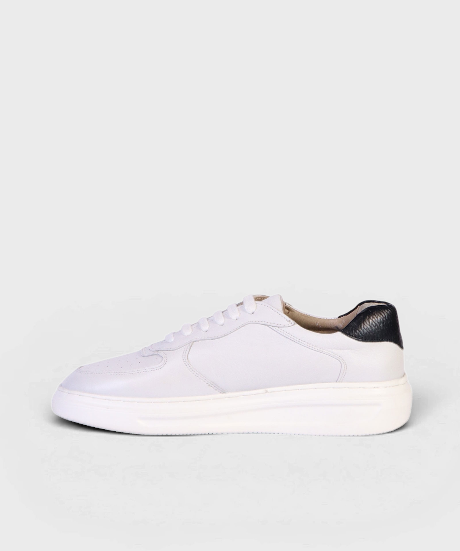 WHITE BLACK LONDON SS26 90492