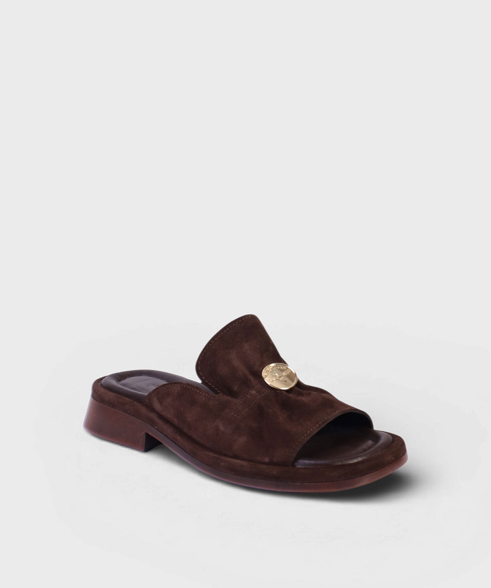 BROWN SUEDE ZOE SS26 2000