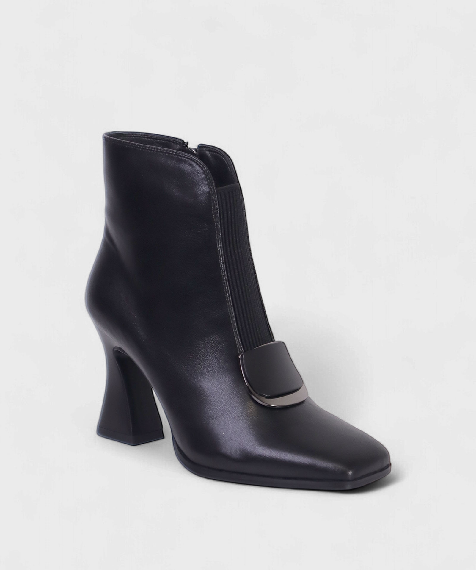 BLACK CATANIA FW25 T25