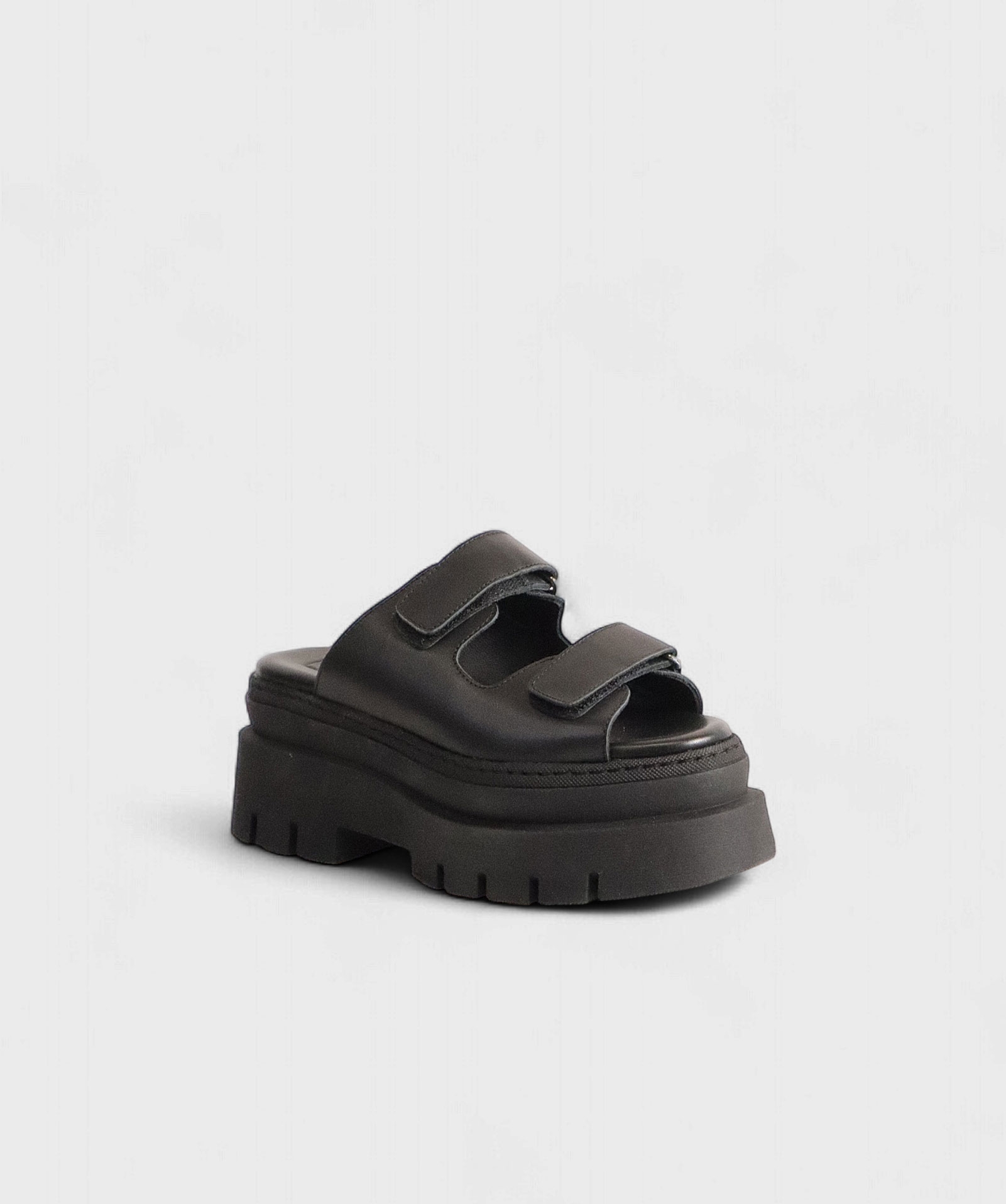 BLACK MILANO SS25 KM240616
