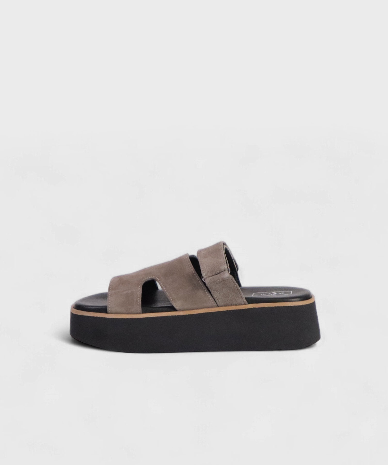 VIZON SUET AL SS25 1748