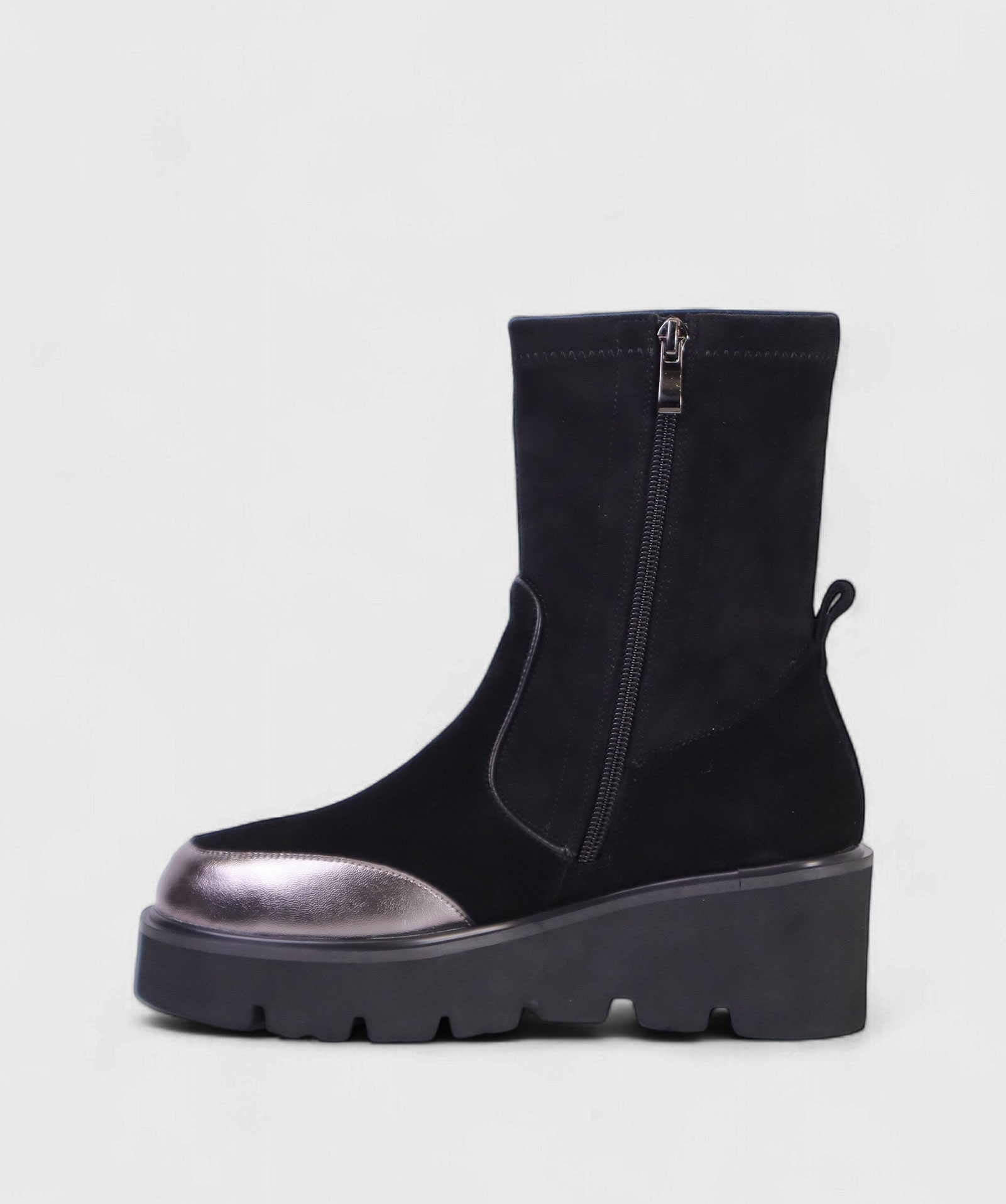 BLACK CATANIA FW25 T12