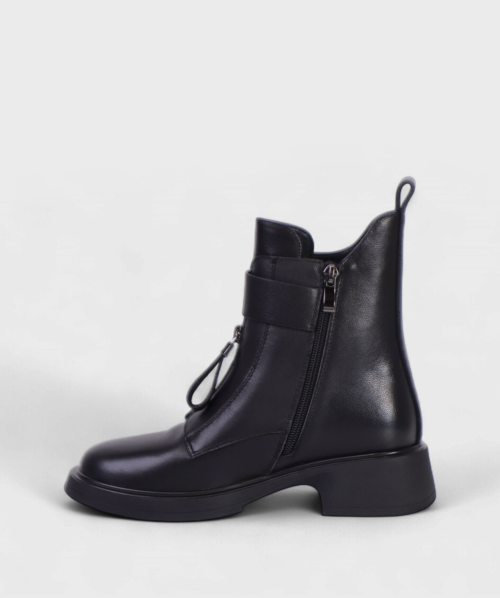 BLACK CATANIA FW25 T562
