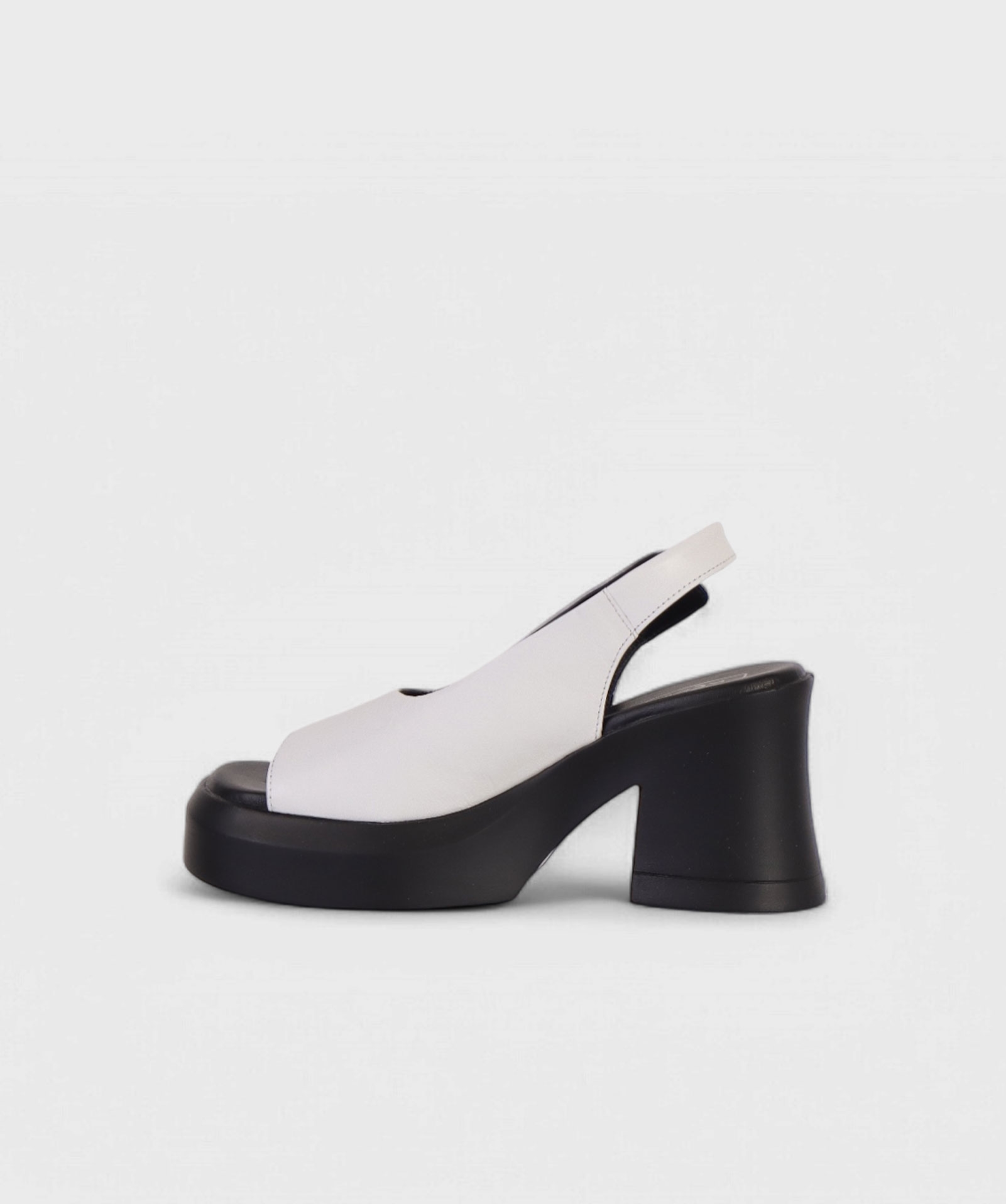WHITE AL SS25 1724