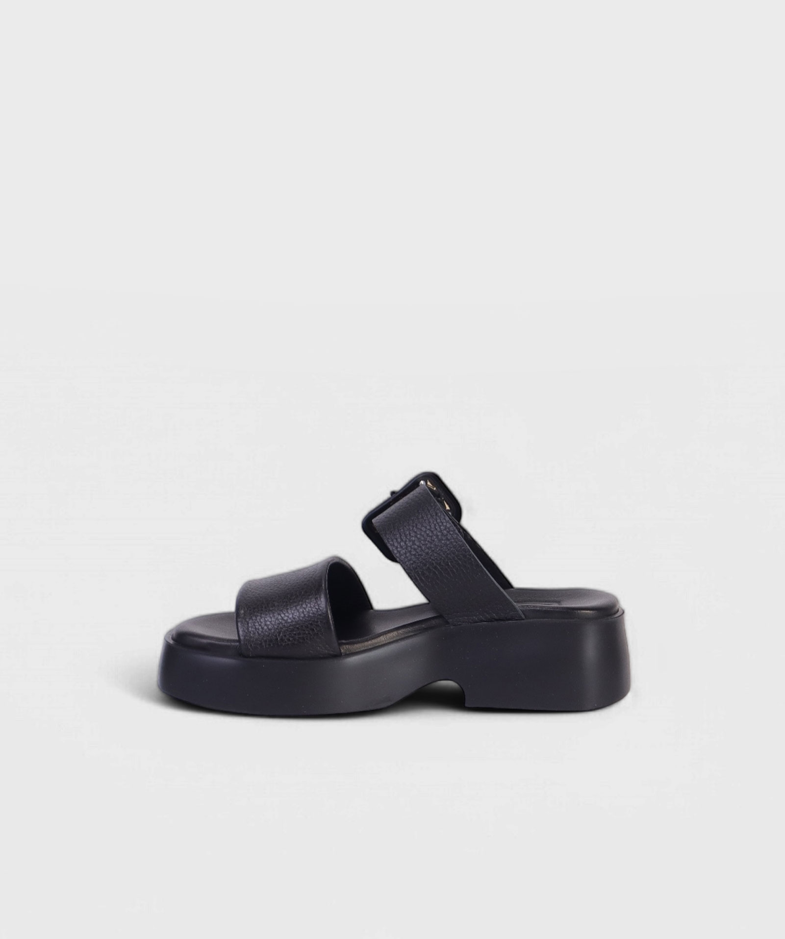 BLACK SA SS25 2506