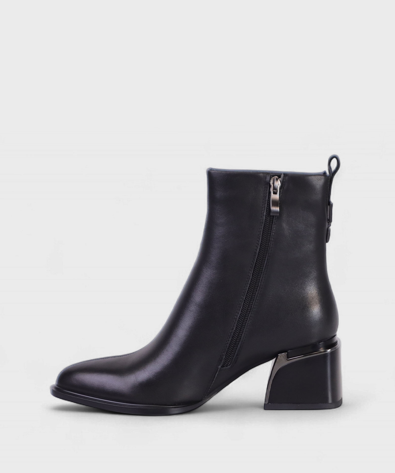 BLACK CATANIA FW25 KMW2519