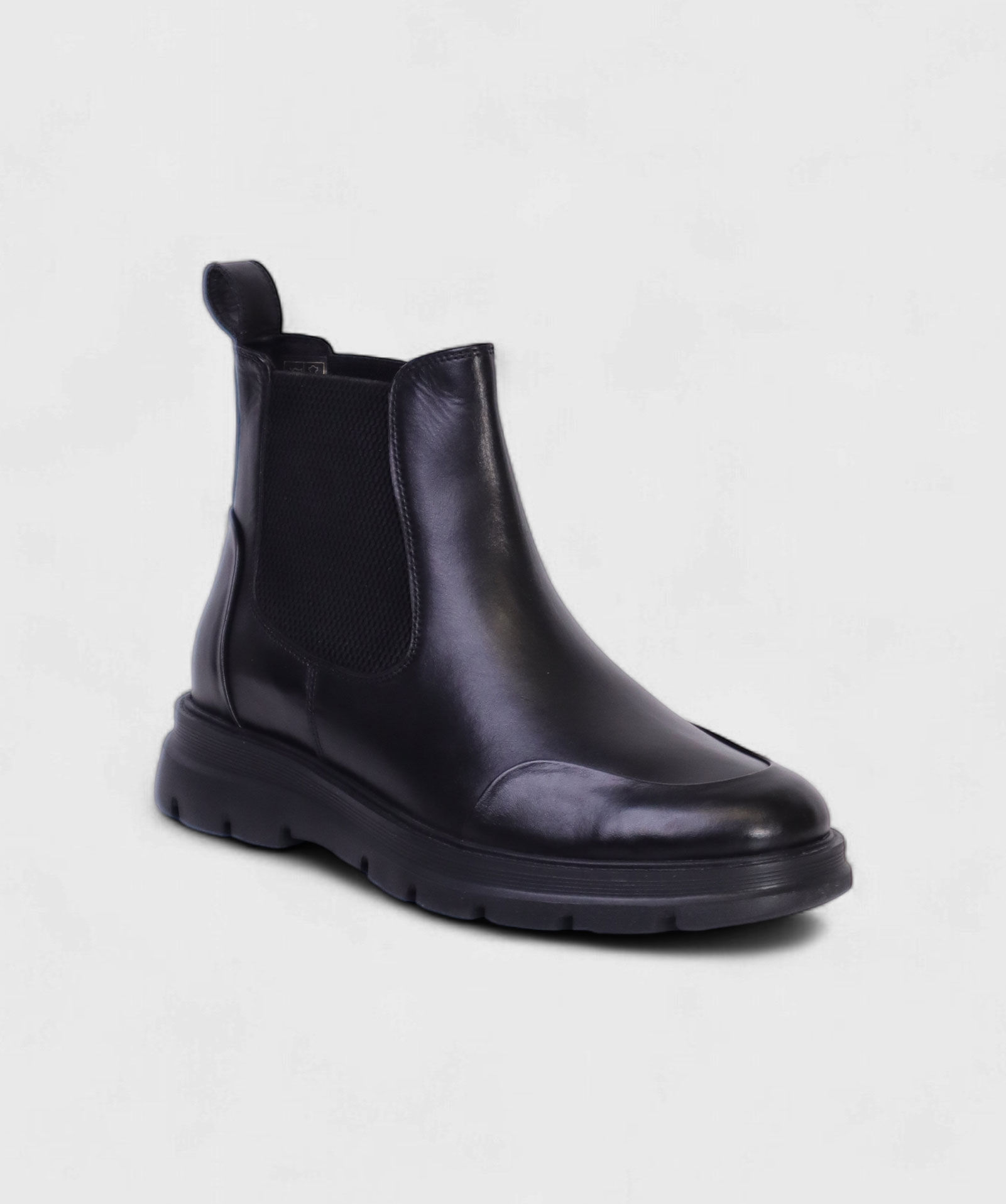 BLACK LUSSO FW25 80455