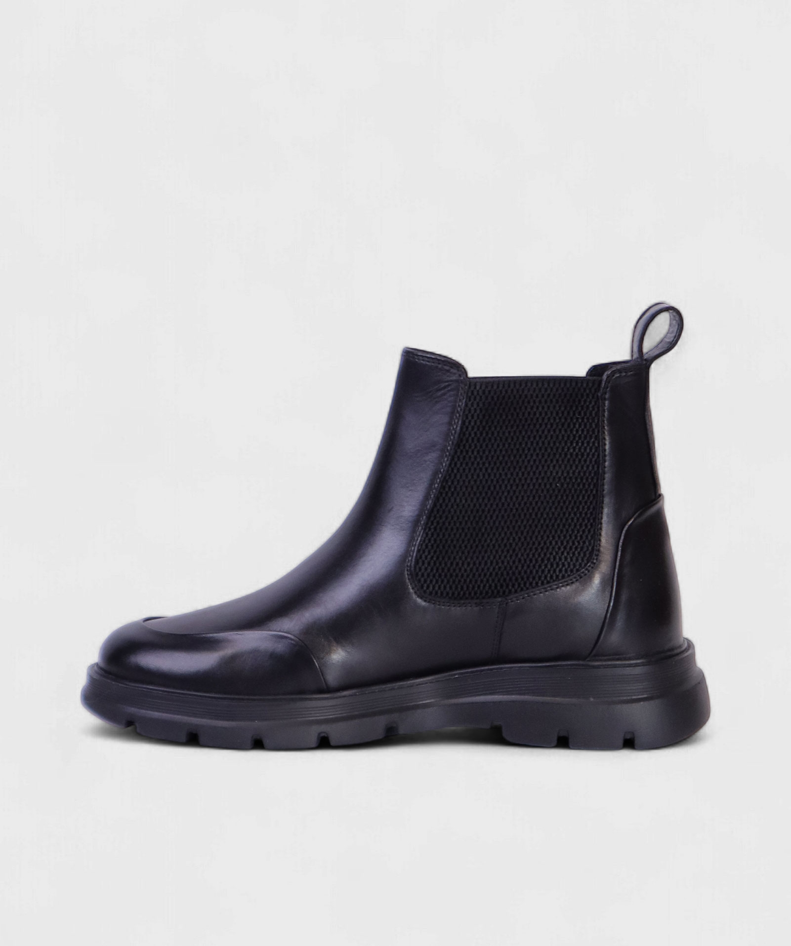 BLACK LUSSO FW25 80455