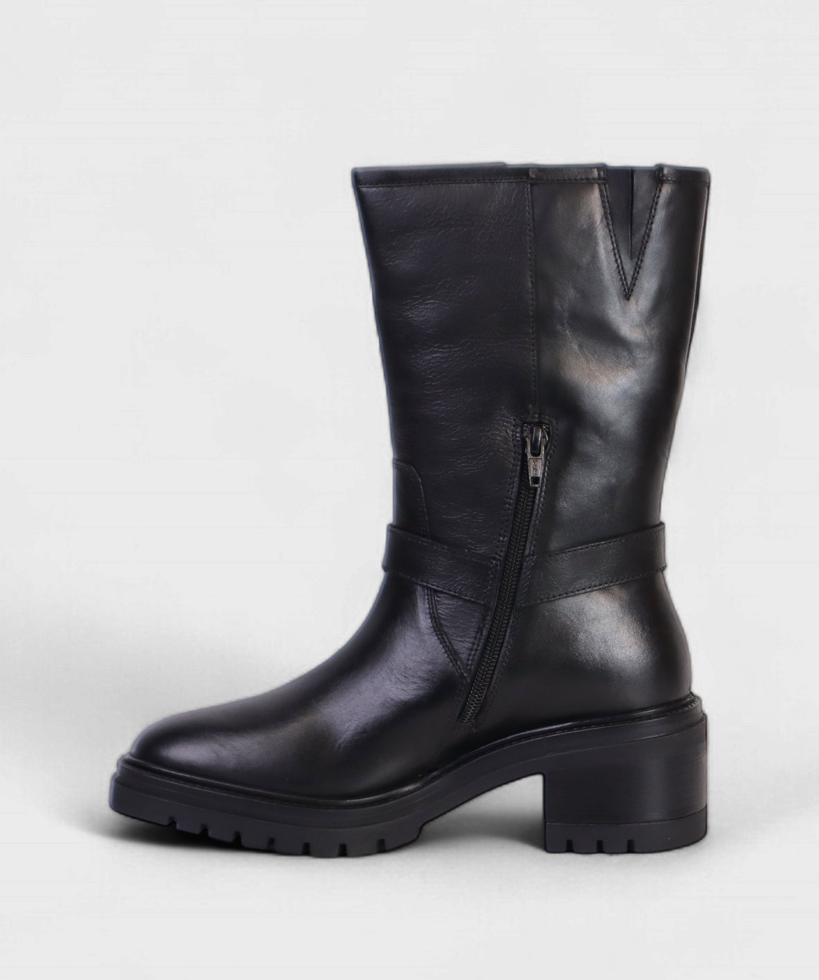 BLACK RIVA FW25 81506