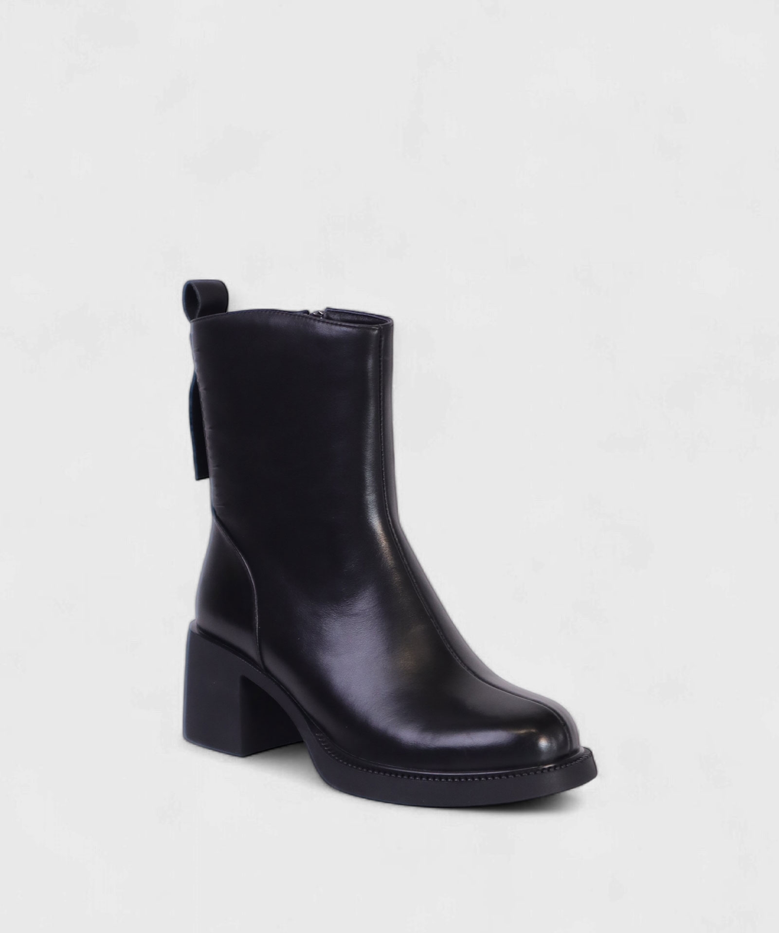 BLACK CATANIA FW25 KMW2514