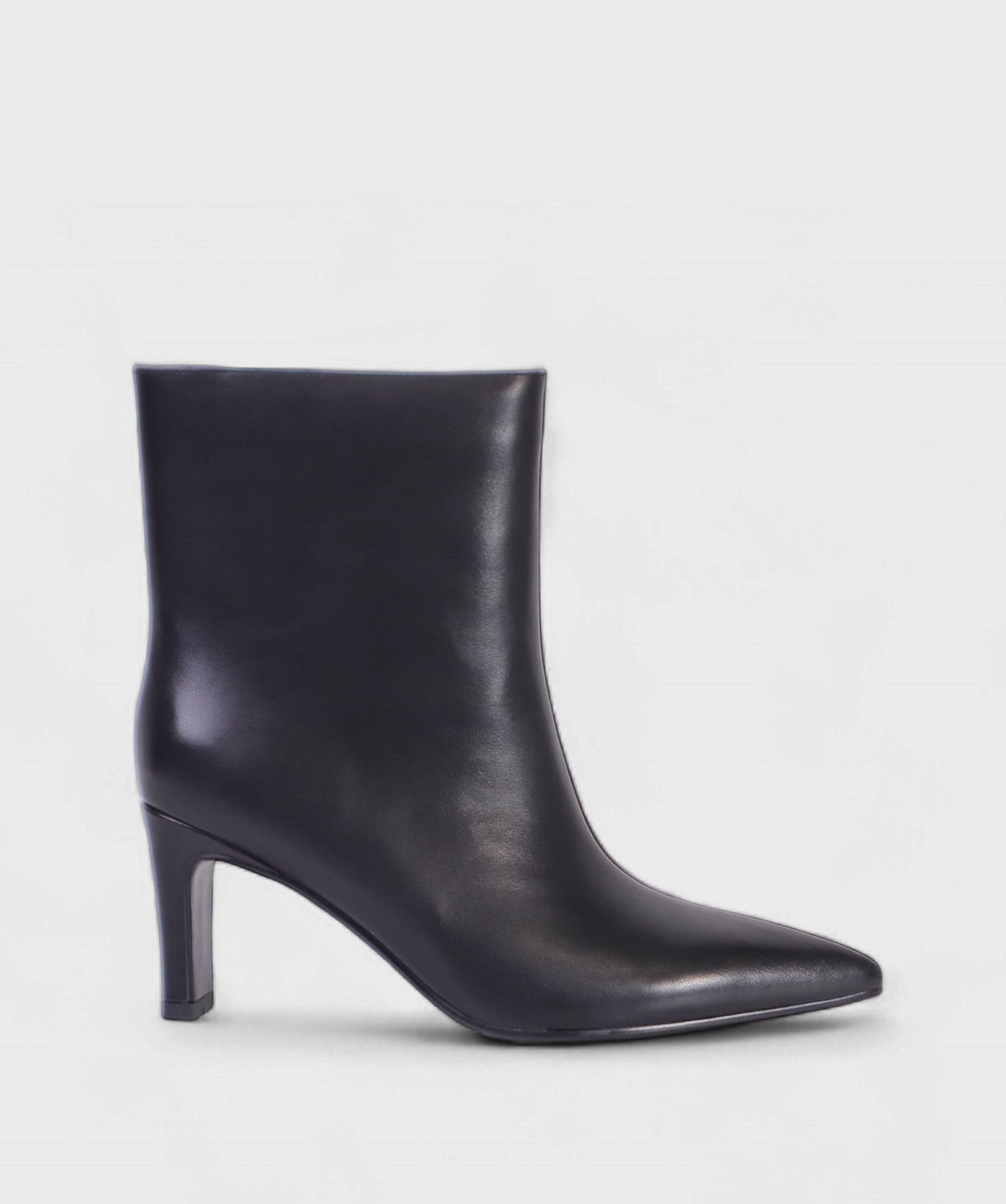 BLACK CATANIA FW25 KMW2501