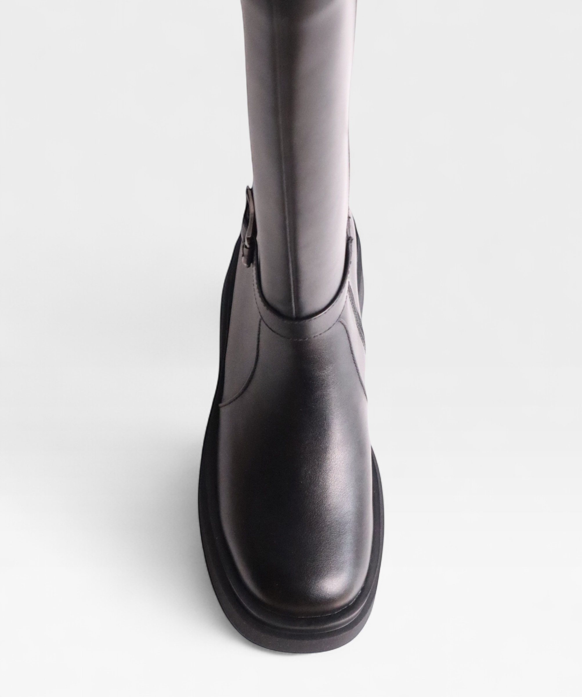 BLACK DAREZZA FW26 A1381H7965
