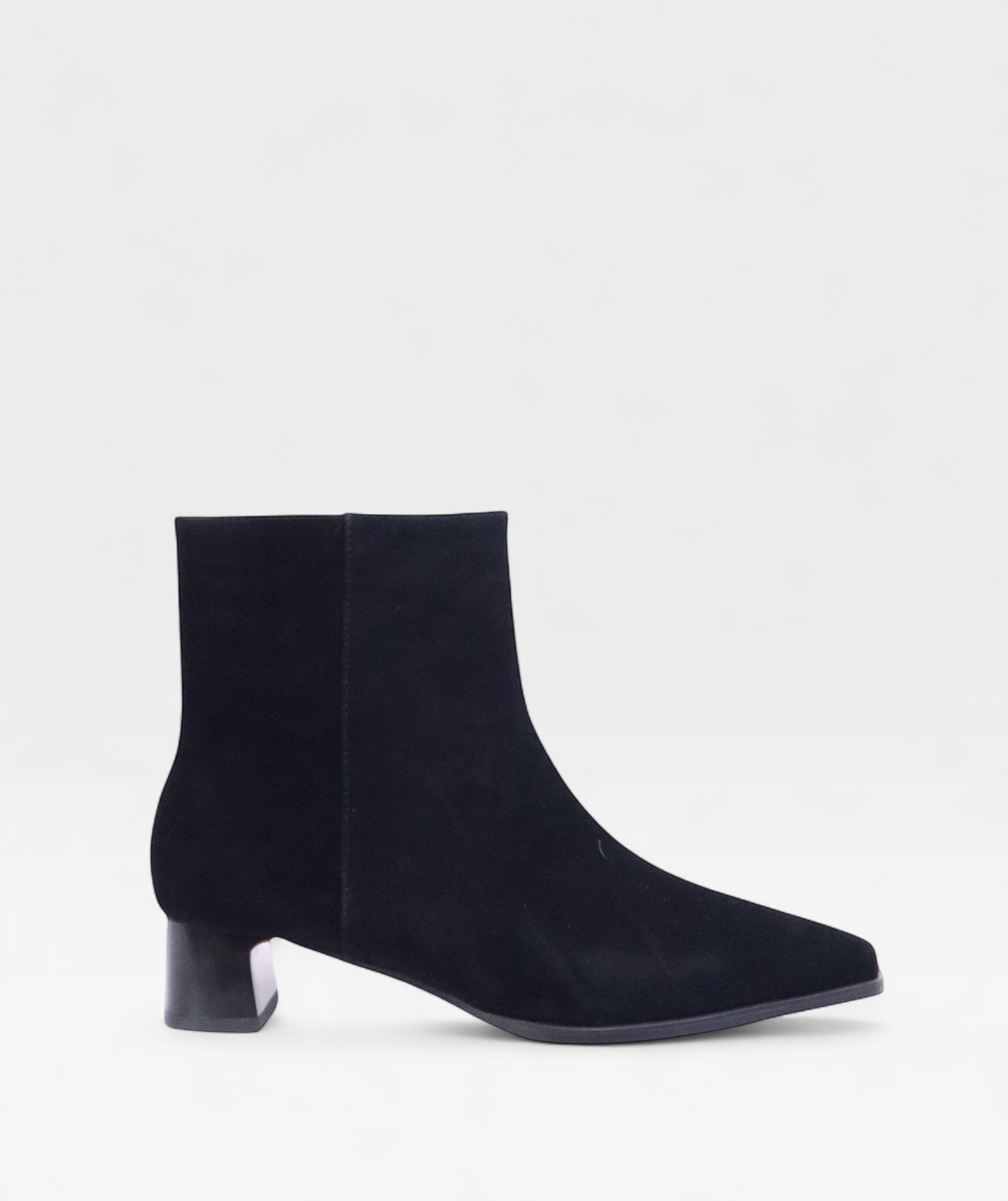 SUEDE BLACK ICON FW26 2940A1027