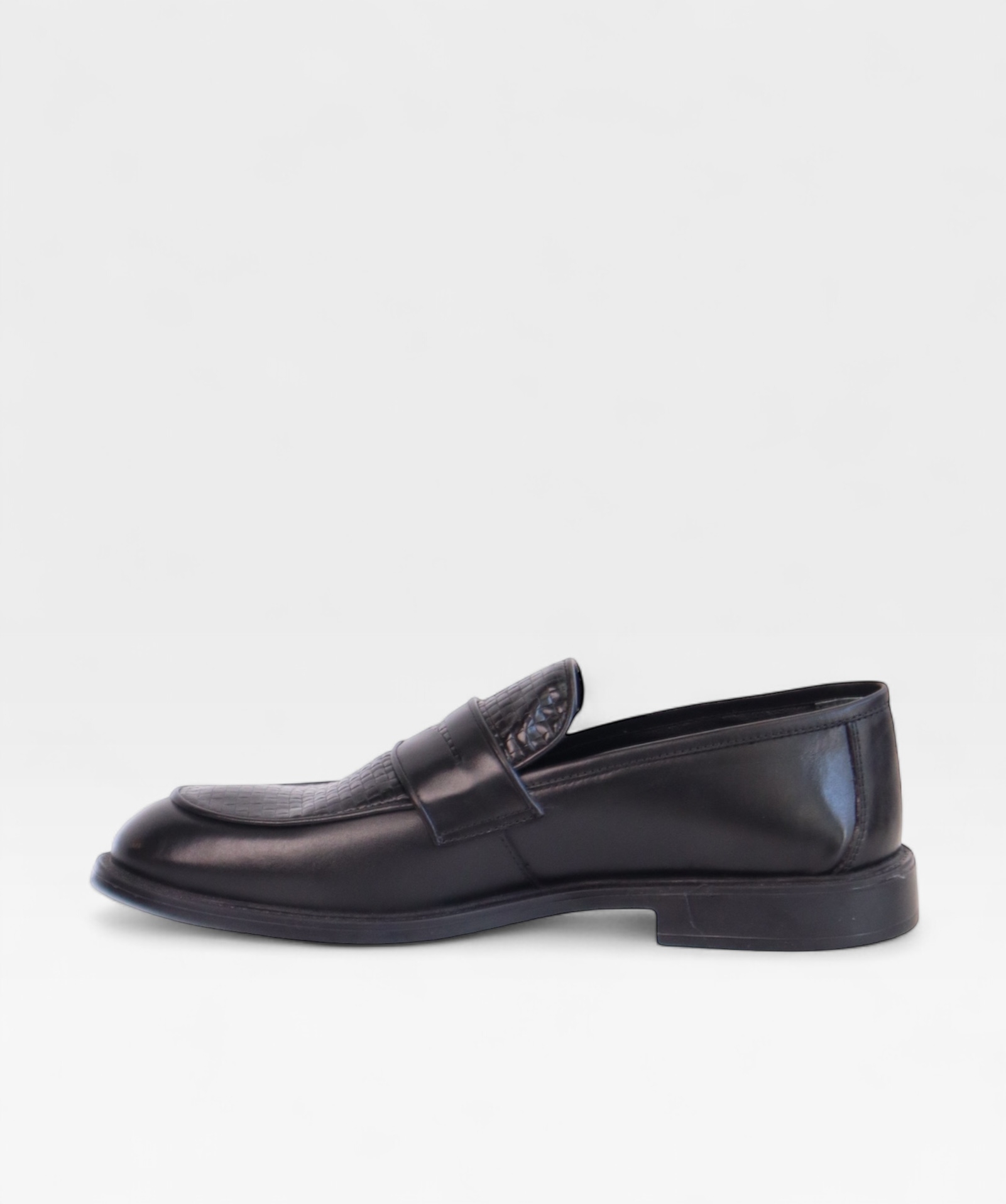 BLACK MARVIN SS26 Y0134