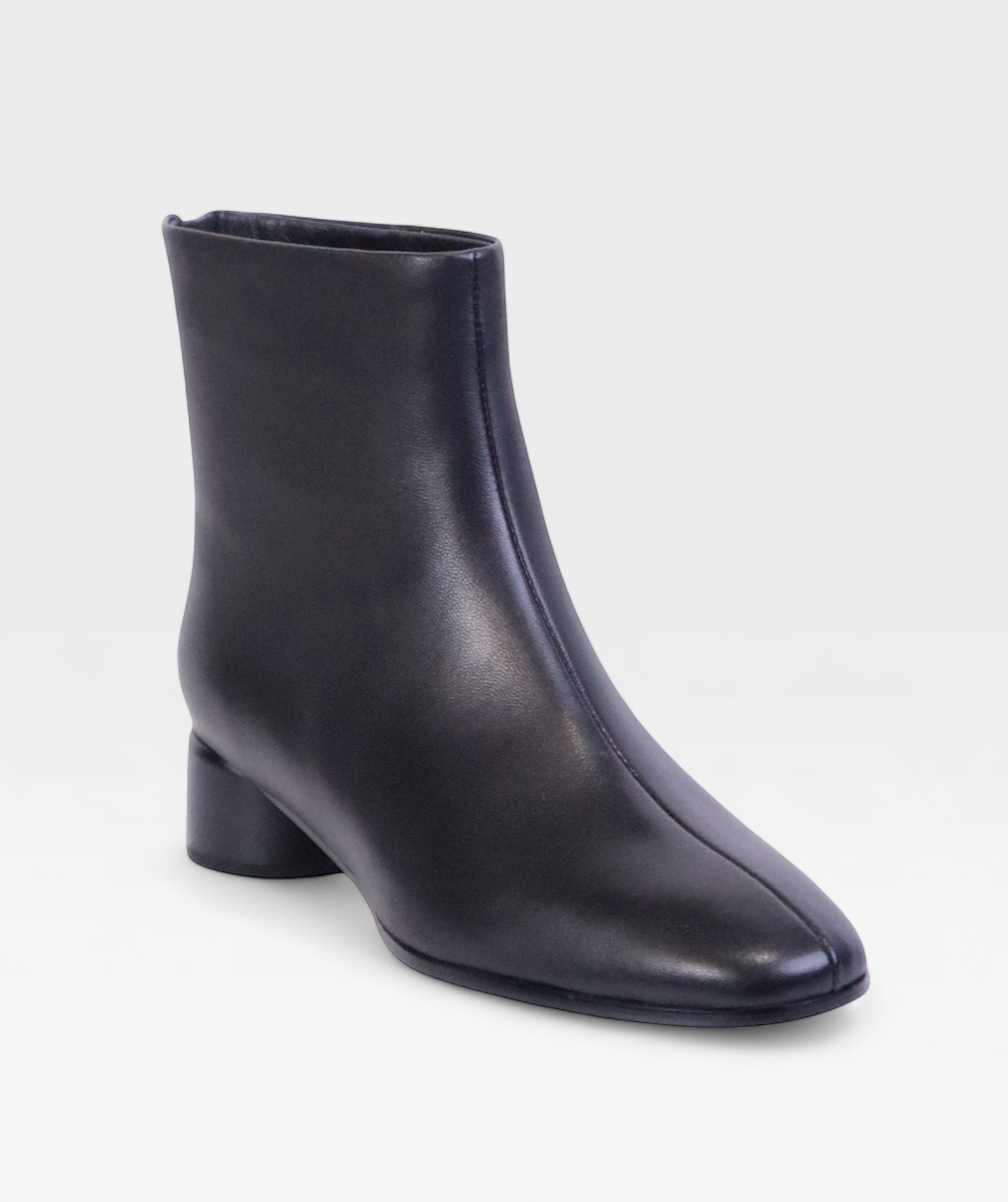 BLACK ICON FW26 5C8896639