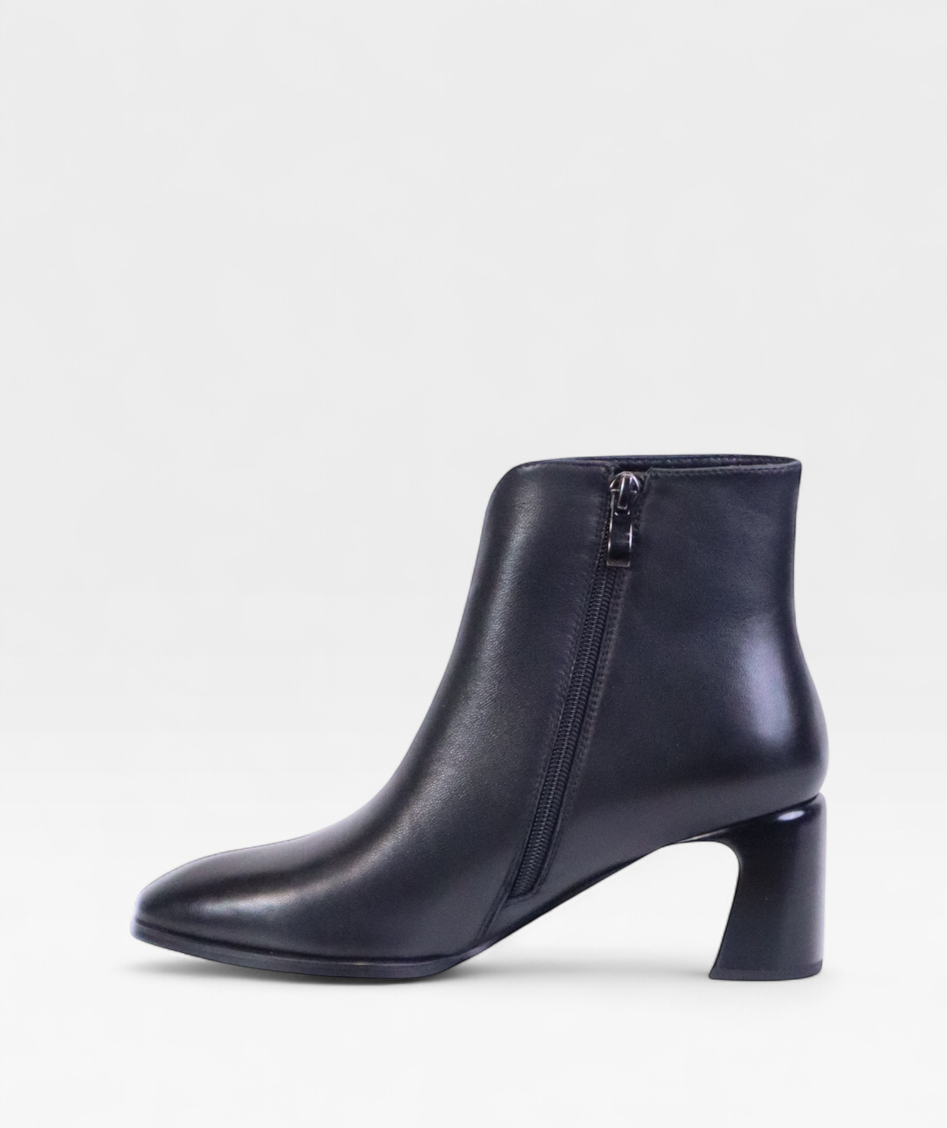 BLACK ICON FW26 3064H24