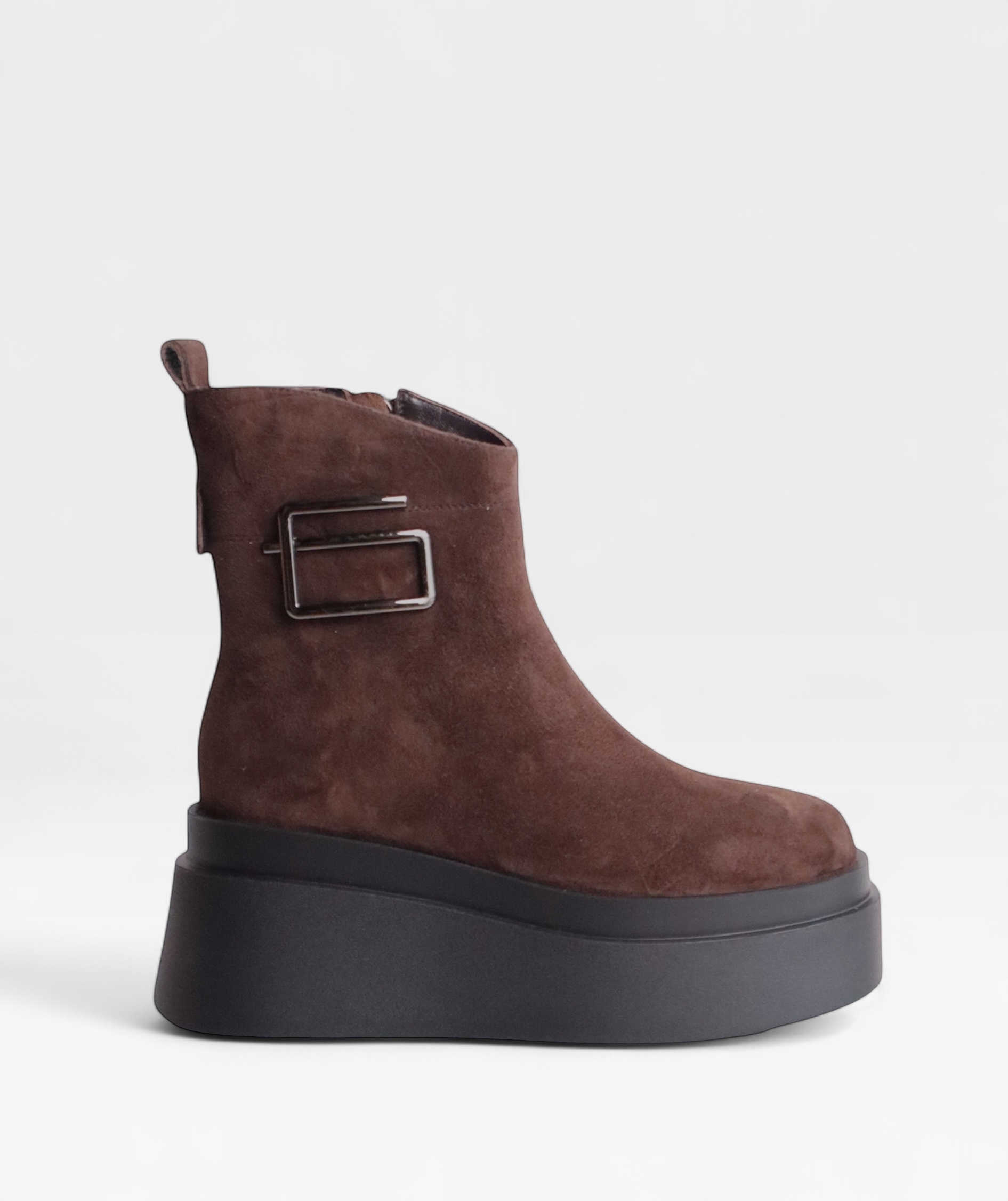 BROWN  DAREZZA FW26 D2378V253