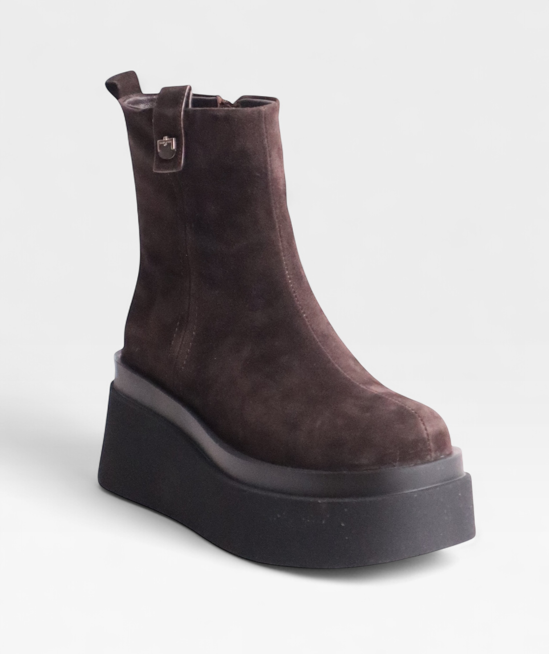 BROWN  DAREZZA FW26 A1381K903