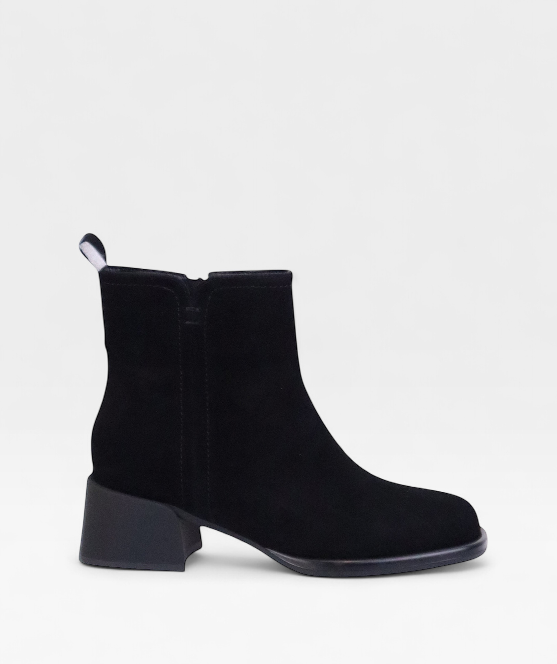 BLACK ICON FW26 2947A1030