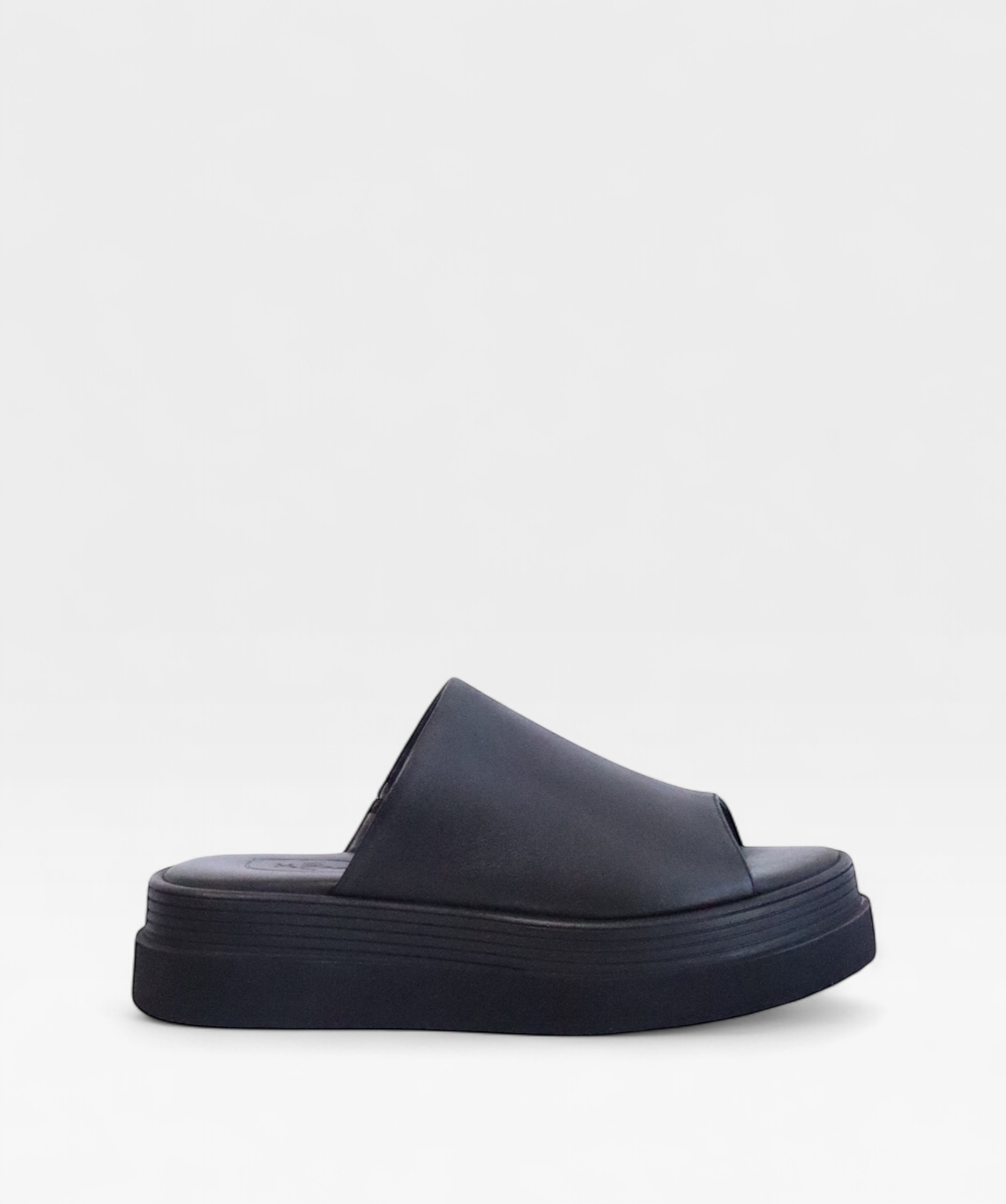 BLACK BARRY SS26 82418