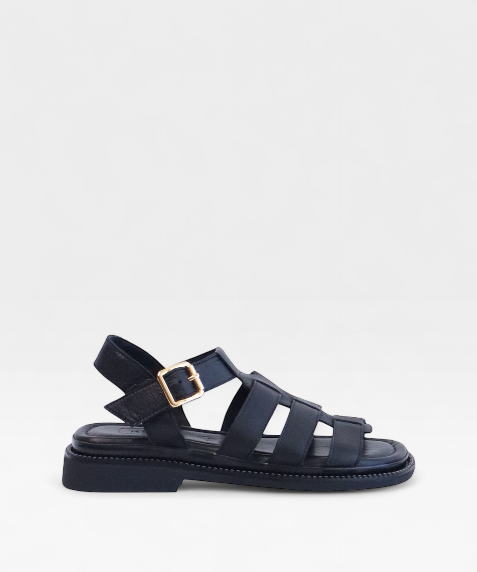 BLACK TWIST SS26 STRAPPY