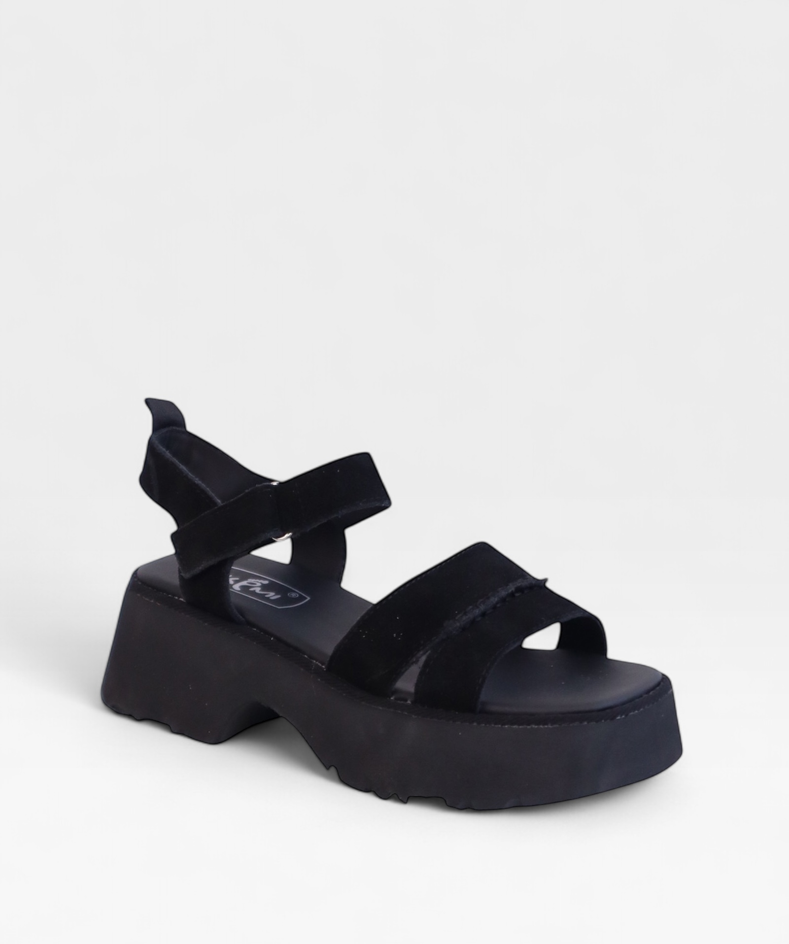 BLACK ZAZA SS26 OS003