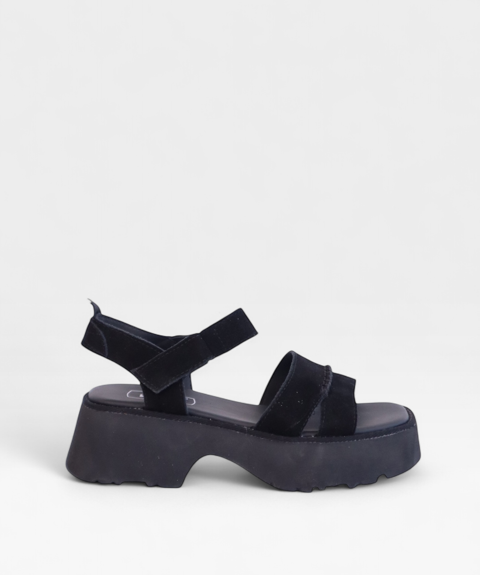 BLACK ZAZA SS26 OS003