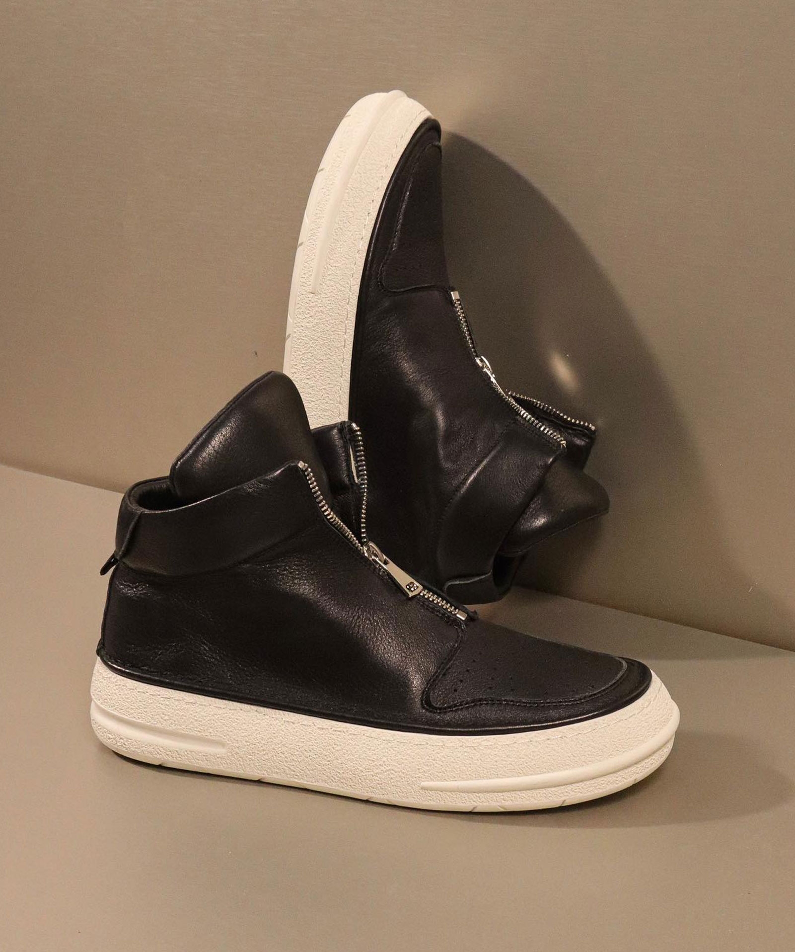 BLACK BOOTS C FW23 Q5117