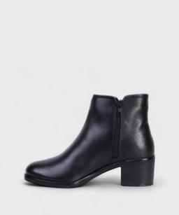 BLACK RIVA FW25 62233
