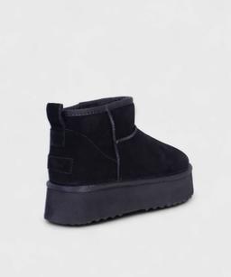 BLACK NORD FW25 D113MORES