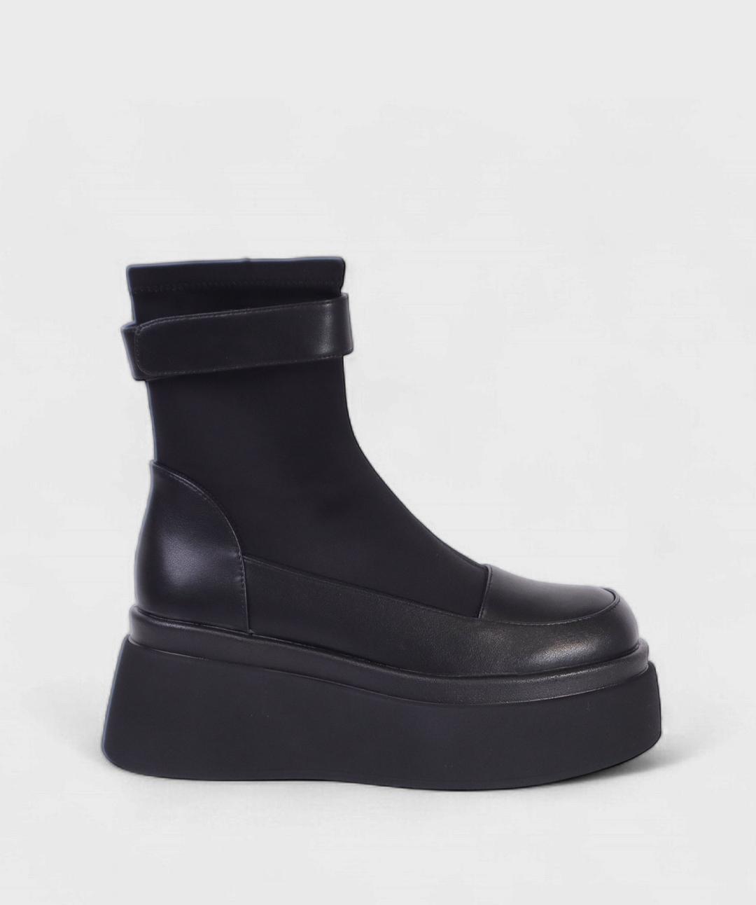 BLACK CATANIA FW25 F8365