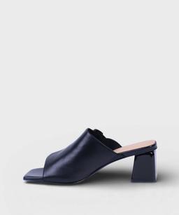 BLACK FLY SS26 6440LS125