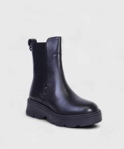 BLACK RIVA FW25 SL651