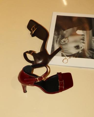 Kemi Shoes Image