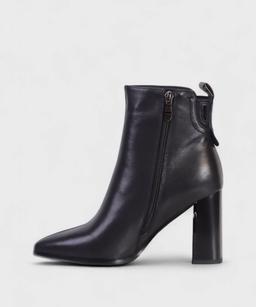 BLACK CATANIA FW25 LV731