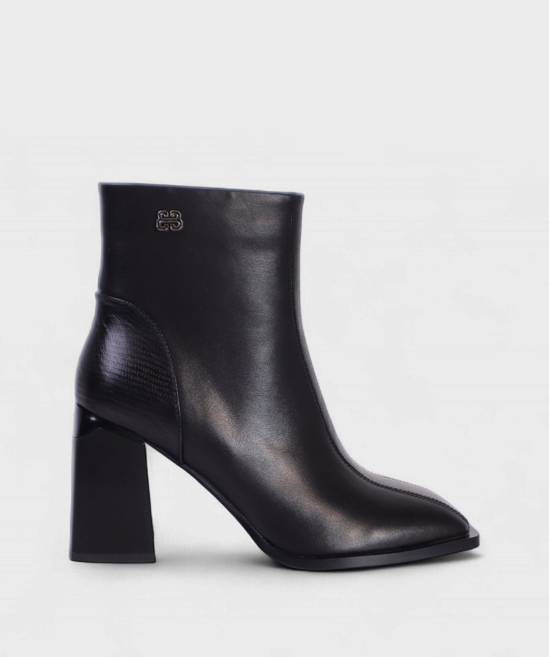 BLACK CATANIA FW25 KMW2512
