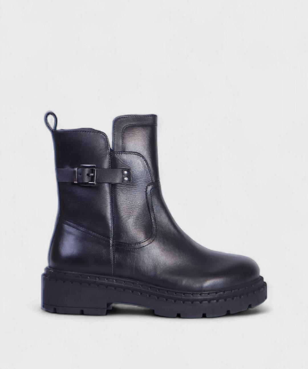 BLACK RIVA FW25 SL601