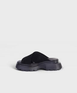 BLACK SUEDE SA SS25 2519